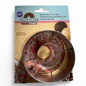 Wilton Doughnut cutter